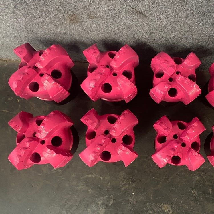 98mm PDC فولاد کربن سنگ حفاری برای معدن زغال سنگ معدن زیرزمینی و آب چاه حفاری
