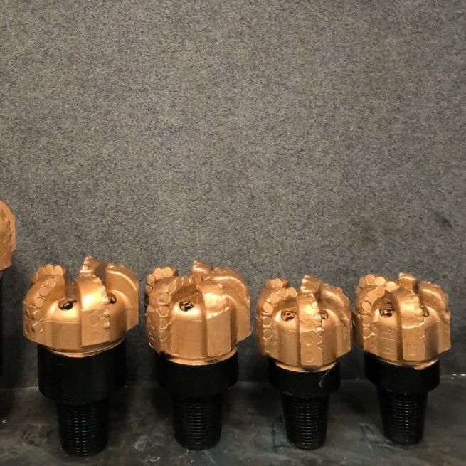 98mm PDC فولاد کربن سنگ حفاری برای معدن زغال سنگ معدن زیرزمینی و آب چاه حفاری
