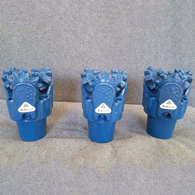 12 1/4 اینچ آسیاب دندان Tricone حفاری بیت برای تشکیلات متوسط سخت